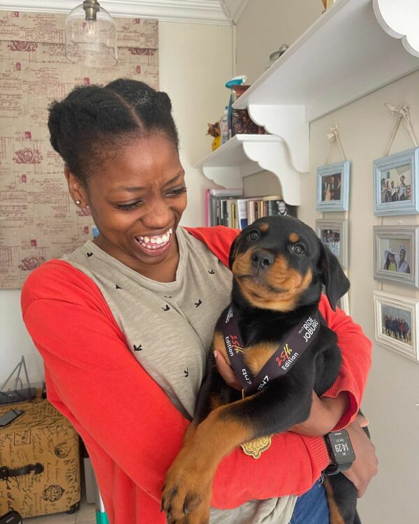 Lo que hicieron estos Rottweilers derretirá tu corazón y cambiará tu forma de pensar para siempre-1